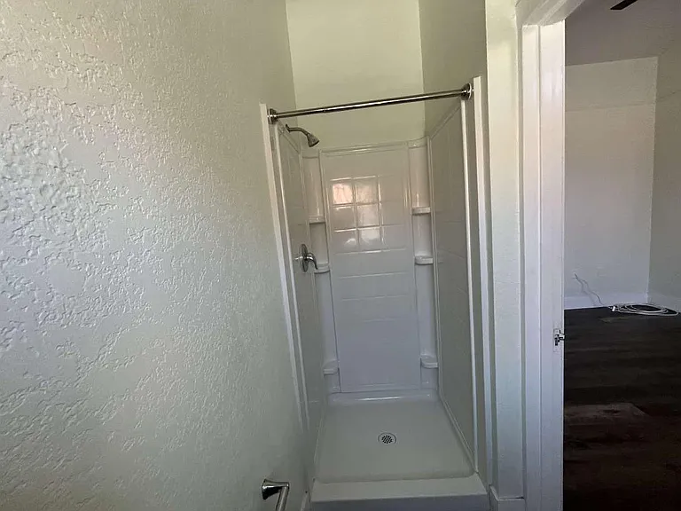 732 E Santa Clara St #33 — Photo 13