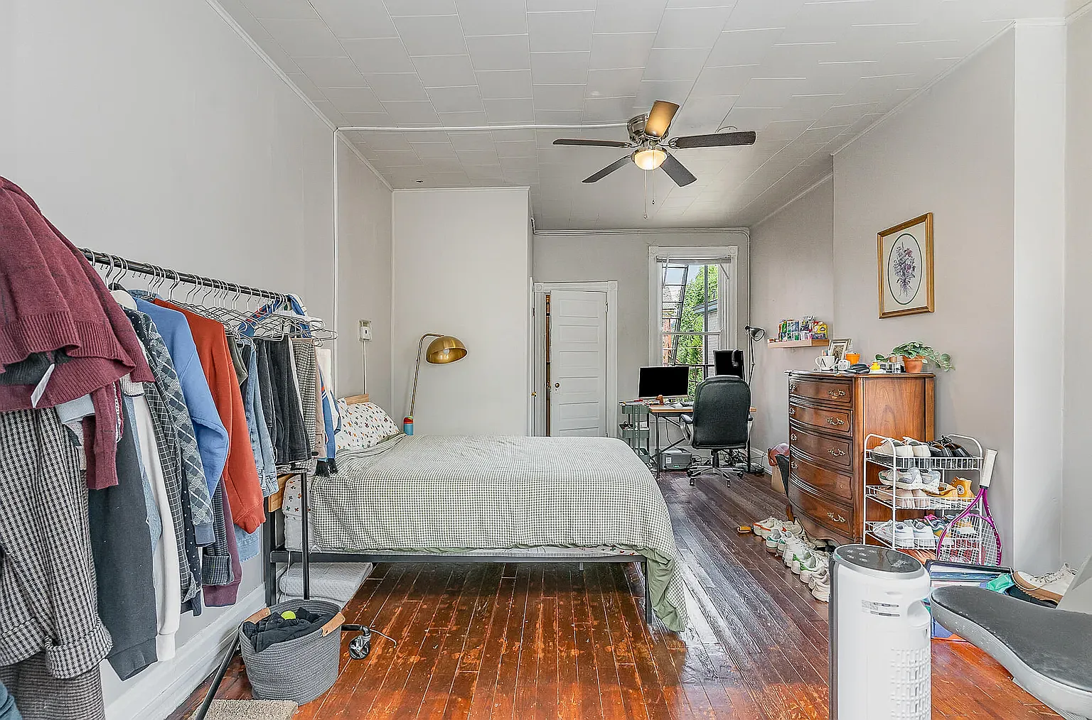 1 bed, 588 sqft, $1,325 — Photo 3