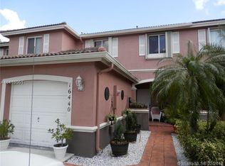 16440 SW 71st Ter, Miami, FL 33193