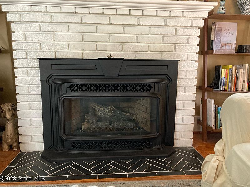 5th image of 59 Glendale Avenue