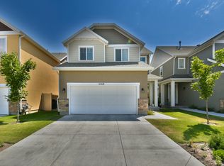11219 S Crescent Oak Way, Sandy, UT 84070