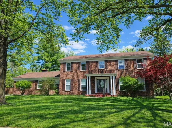 184 Gunston Hall Ct, Chesterfield, MO 63017