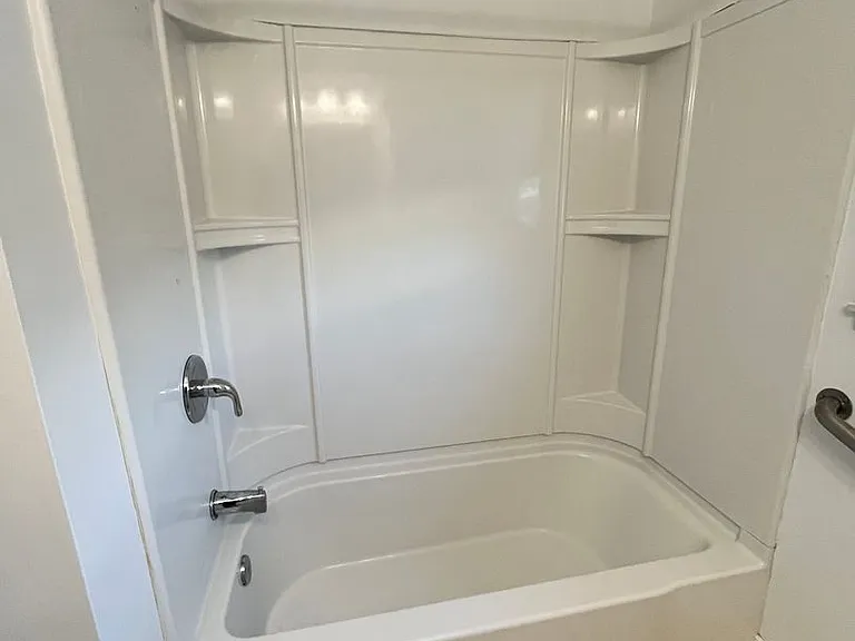 1411 S Willow Ave — Photo 13