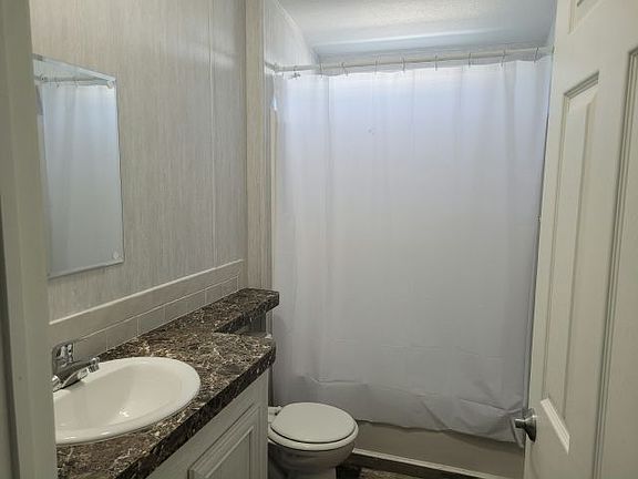 4th image of 4125 Park St N #732