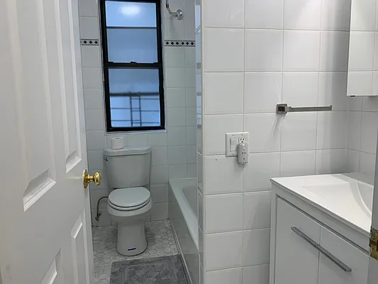 Rented by Rita S Citrin, LREB | media 6