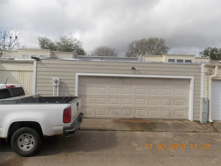 9411 Bassoon Dr — Photo 26