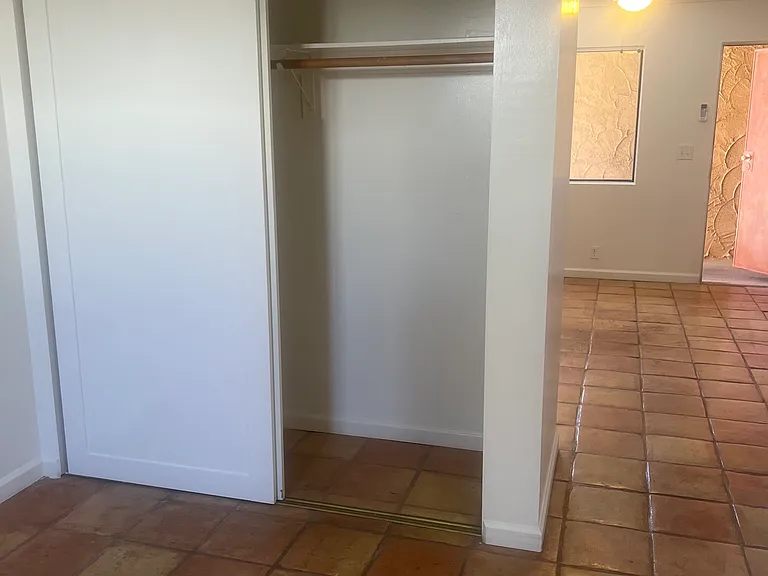 74300 Candlewood St #7 — Photo 6