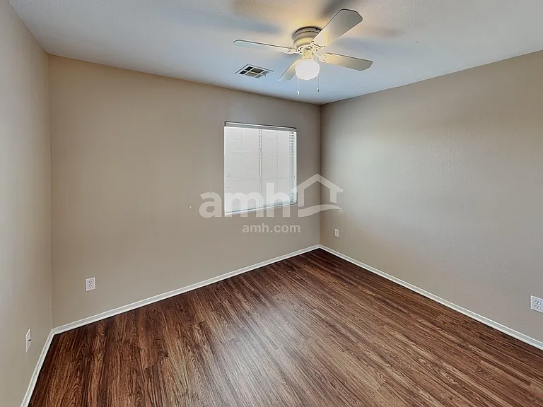 5516 Stelle Amore St — Photo 17