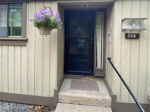 50 Heritage Village #A, Southbury, CT 06488
