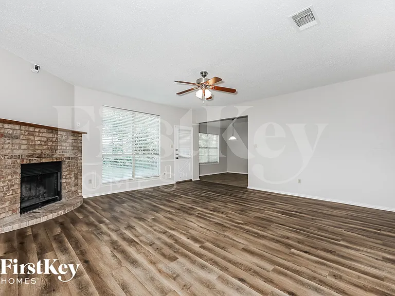 5516 White Dove Dr — Photo 4