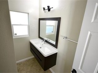 319 N Park Ave, Fresno, CA 93701