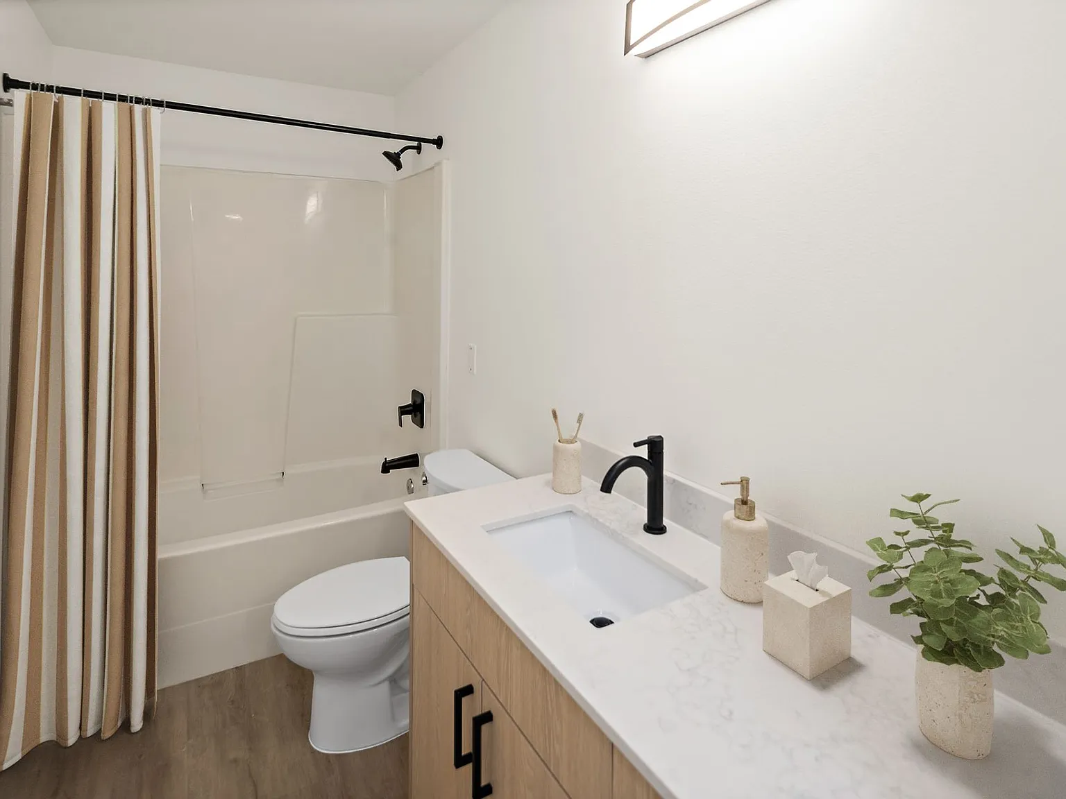 Equinox Apartments — Photo 2