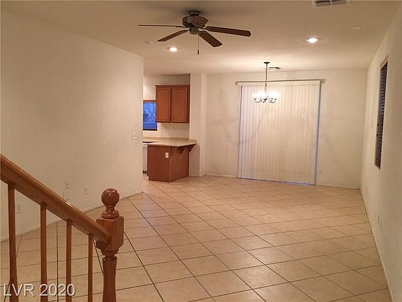 3rd image of 11726 Pine Shadows St