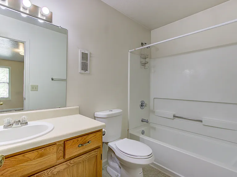 308 N College Ave #A — Photo 10