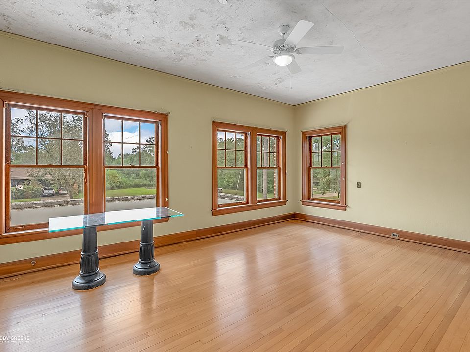 28th image of this home