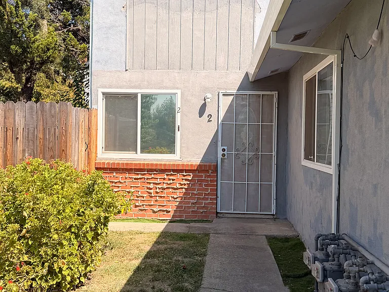 2409 Carta Ct #2 — Photo 22