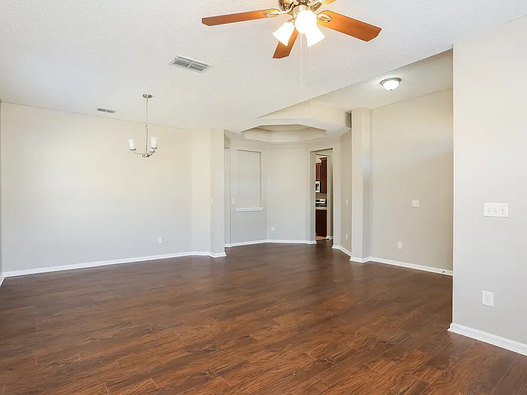 896 Bonaparte Landing Blvd — Photo 6