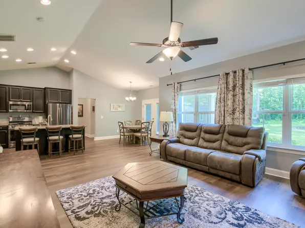 1226 O'T Wallace Blvd, Moncks Corner, SC 29461