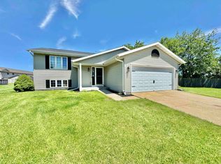 2517 Greenwood Dr, Janesville, WI 53546