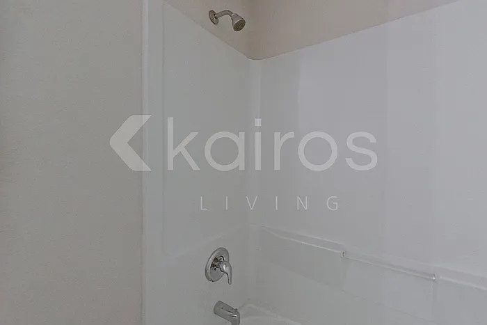 9099 Aegean Cir — Photo 14