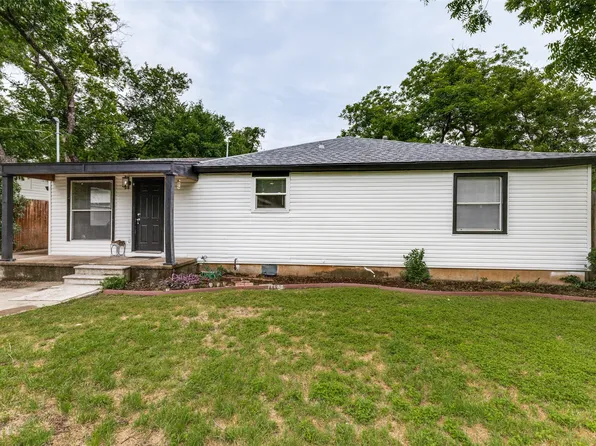 4332 Blackstone Dr, Fort Worth, TX 76114