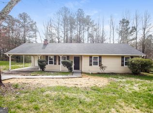 3072 Palomino Dr, Powder Springs, GA 30127