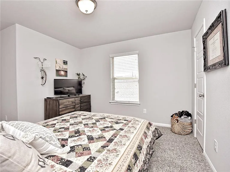 100 Shearwater Ln — Photo 14