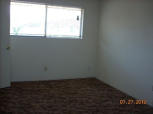 5th image of 3312 E Floradora Ave