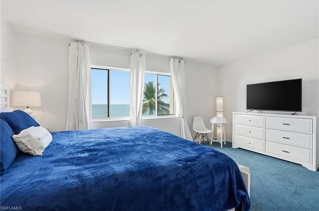 2 bed, 2.0 bath, 1315 sqft, $13,000 — Photo 4