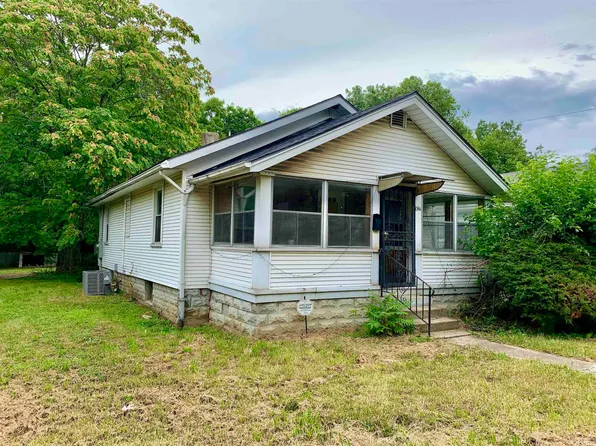 1316 E Centennial Ave, Muncie, IN 47303