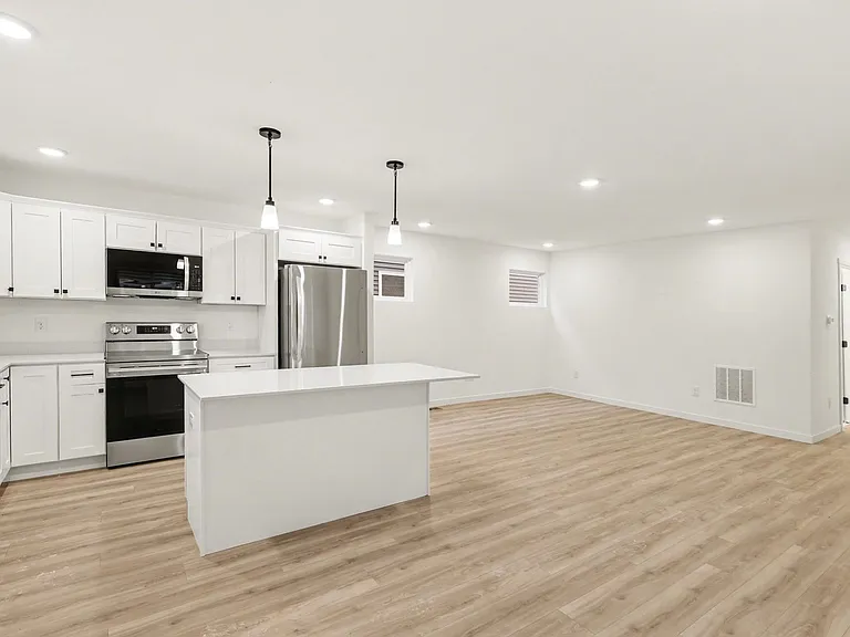 6200 Aurelius Rd — Photo 8