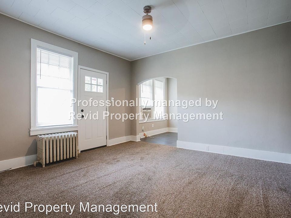 1st image of 3542 Bowen Ave