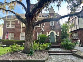 633 E 46th St, Savannah, GA