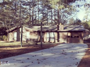 2520 Crumps Landing Cir, Snellville, GA 30039