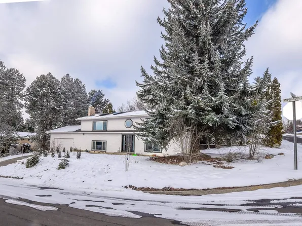 2462 Weymouth St, Moscow, ID 83843