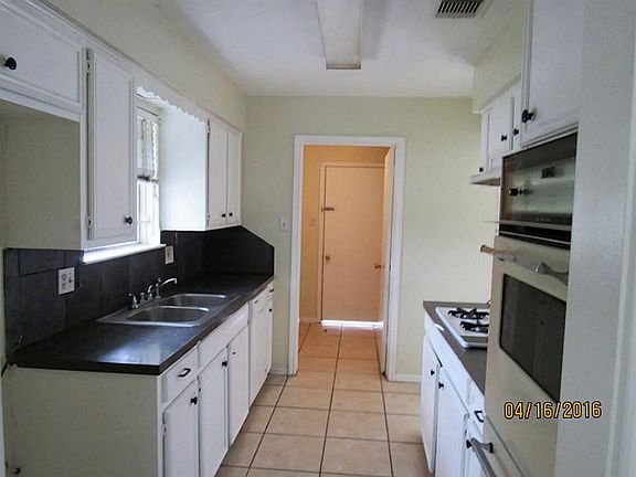 5th image of 7862 Kellwood Dr