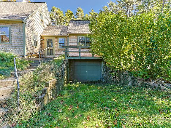 3rd image of 102 Prince Valley Road