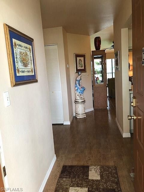 1st image of 9270 Lake Park Dr APT 203