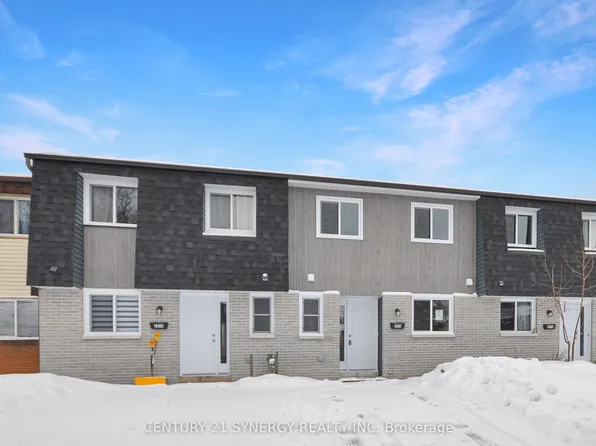 2976 Olympic Way #72, Ottawa, ON K1T 1Y4