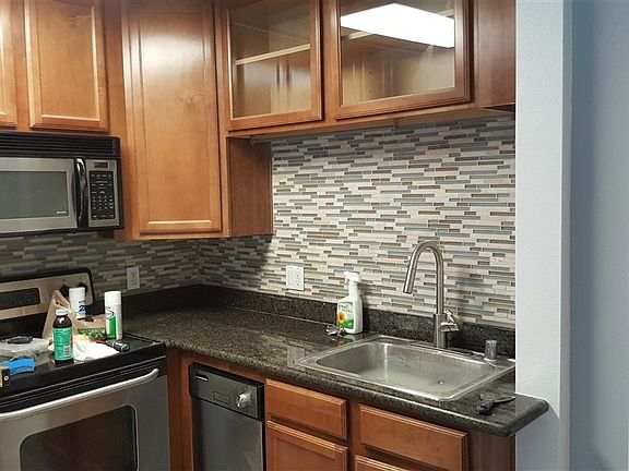 4th image of 860 Turquoise St Unit 128
