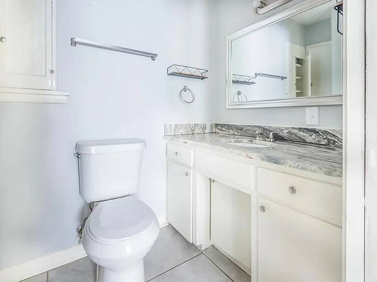 4 Alameda Dr — Photo 17