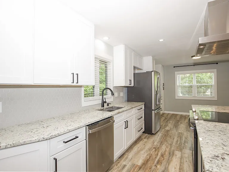 1 Bogie Dr — Photo 18