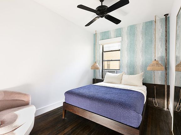 3rd image of 442 Hudson St #5B