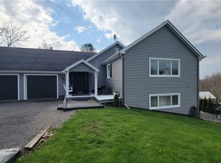 5533 Mount Pleasant Dr, Cazenovia, NY 13035
