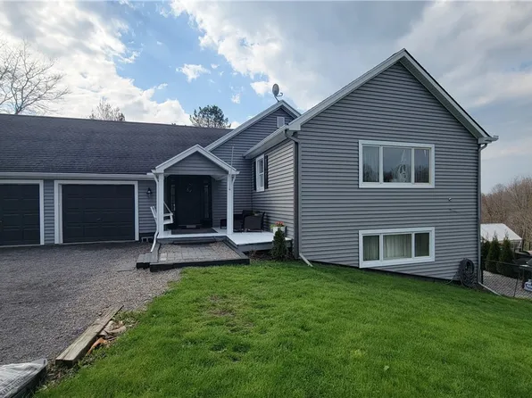 5533 Mount Pleasant Dr, Cazenovia, NY 13035