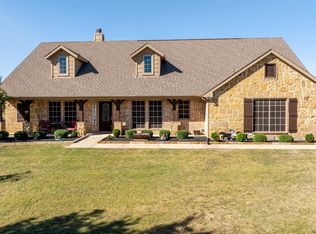 109 Highland Hills Blvd, Decatur, TX 76234