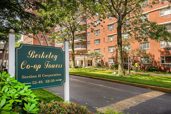 Sold by Queens Masterpiece Realty | media 1