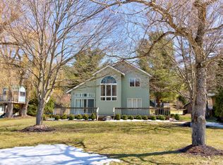 415-361 Stonehenge Rd, Poultney, VT 05764