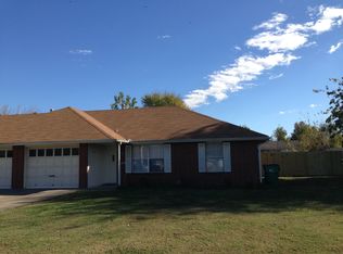 2005 Keith Cir, Springdale, AR 72764