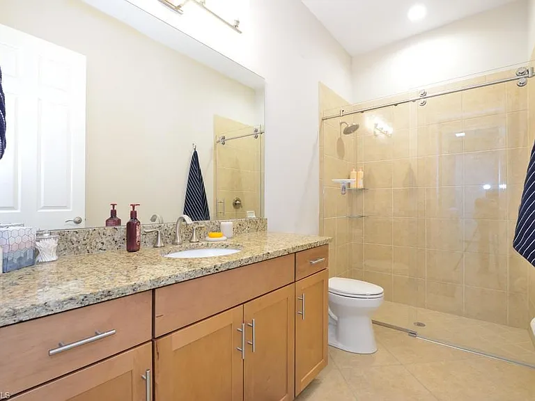 3951 Otter Bend Cir — Photo 20